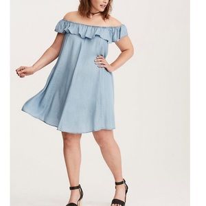 Off the shoulder jean dress